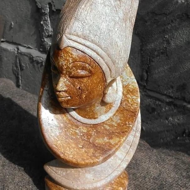 Sculpteur de pierre - Mr Hervé