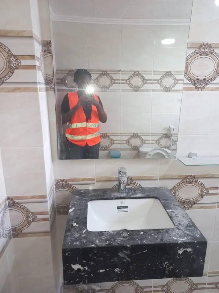 Plombière - Elsa Akoma